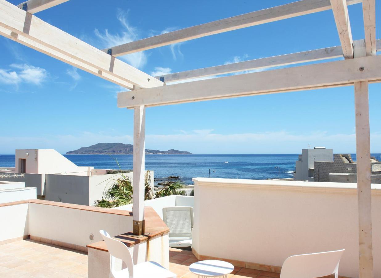 Casa Maja rooms&suites Favignana Bagian luar foto