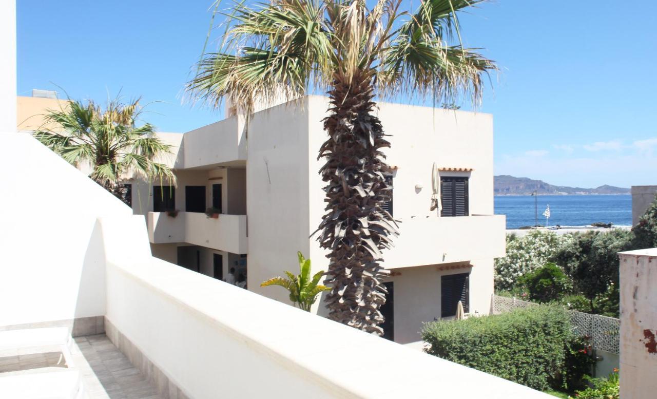Casa Maja rooms&suites Favignana Bagian luar foto