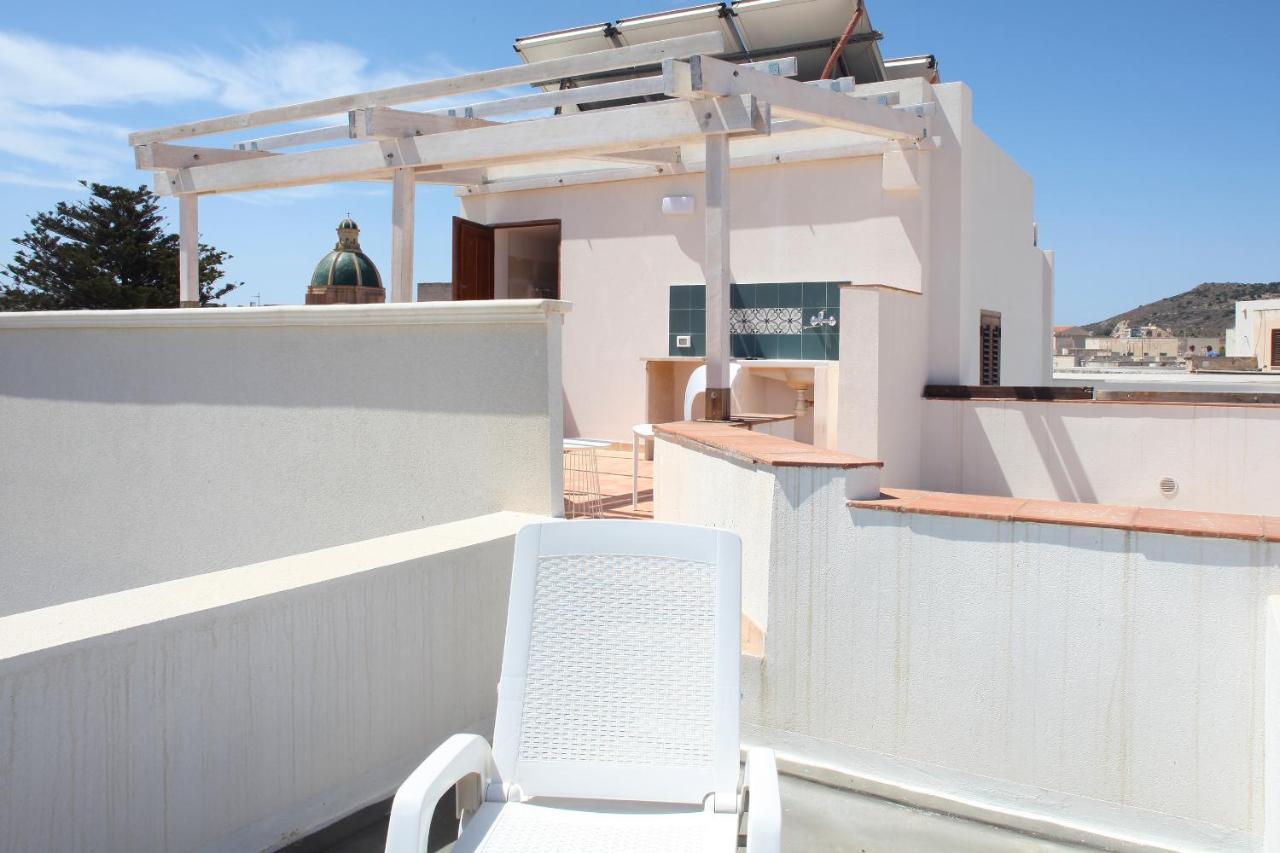 Casa Maja rooms&suites Favignana Bagian luar foto