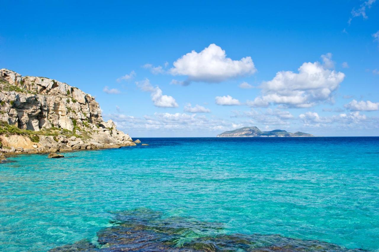 Casa Maja rooms&suites Favignana Bagian luar foto